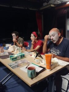 Le maquillage des trois petits vieux qui ne voulaient pas mourir