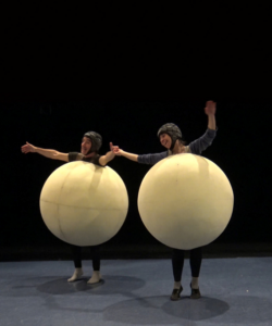 Répétitions du spectacle pour enfants Rouge Bleu Jaune